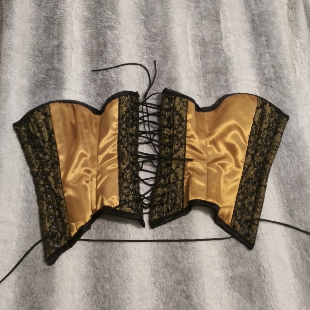 STUNNING😍 22" waist HANDMADE corset❗